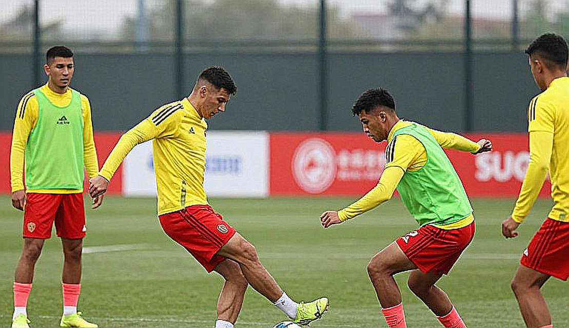 Four Pillars Missing for Chivas Before the Clásico Tapatío: The Geometry of Milito's Fracturing Mid-Block Four Pillars Missing for Chivas Before the Clásico Tapatío: The Geometry of Milito's Fracturing Mid-Block