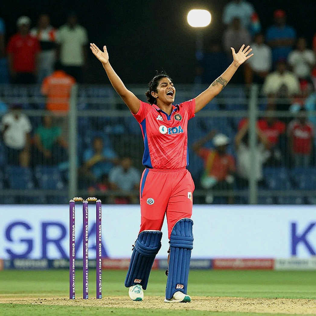 Boland's 12.2 Overs and the Lyon Question: What Gqeberha's Damp Pitch Left Unwritten Boland's 12.2 Overs and the Lyon Question: What Gqeberha's Damp Pitch Left Unwritten