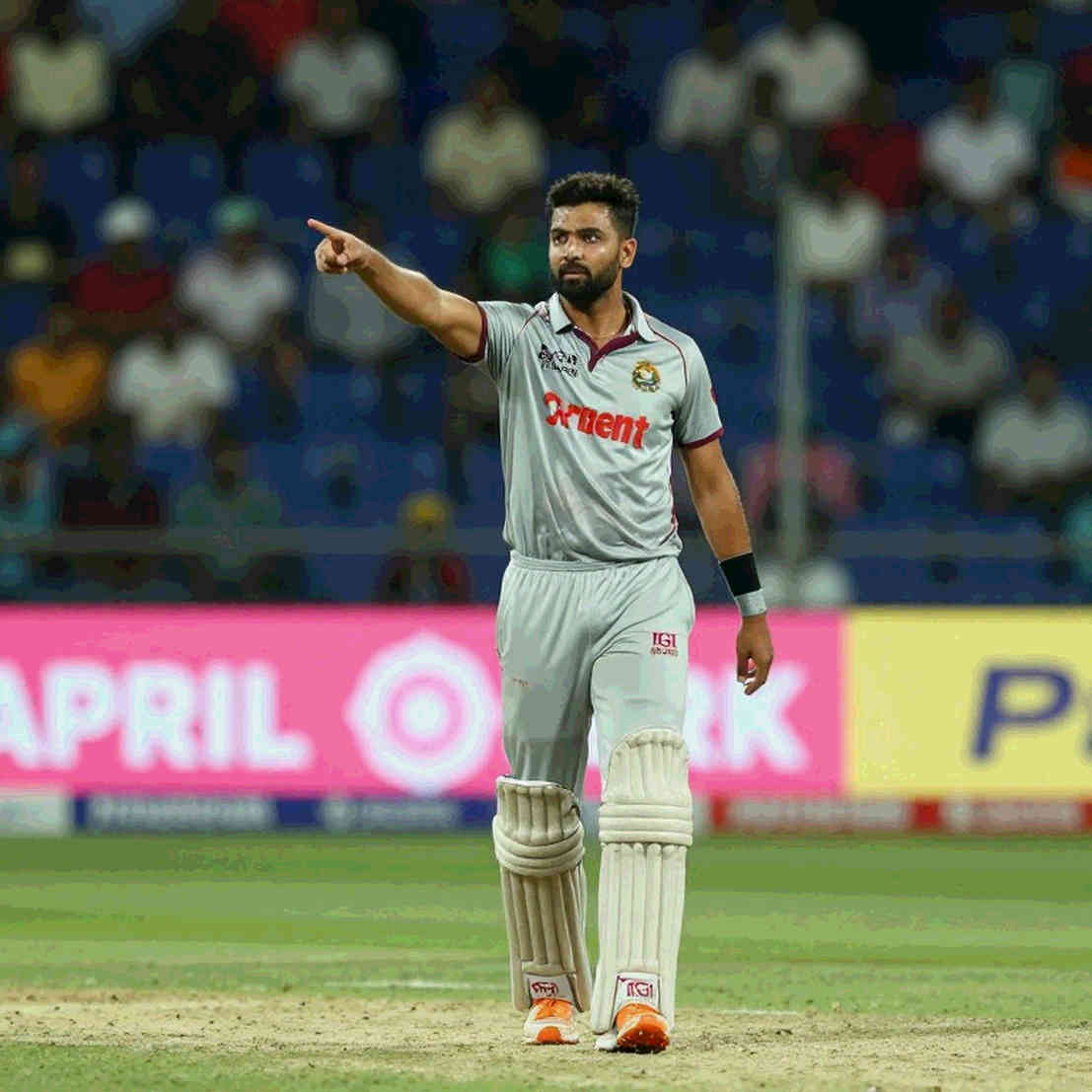 নাটোর সড়ক দুর্ঘটনা: তাইজুলের পোস্ট, যাচাইয়ের ফাঁক আর ক্রিকেটের নৈতিক ভার