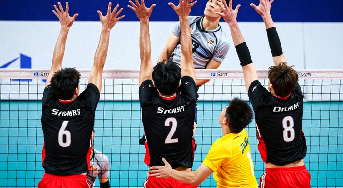 গার্নাচোর ৩১ মিনিট: ভিলা পার্কে যে চুক্তির অঙ্ক একজন ফুটবলারকে স্কোয়াডের বাইরে রাখছে