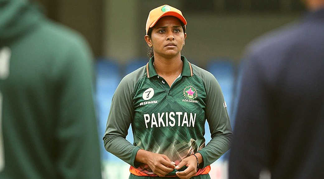 ইন্দোরের ঝড়: ৬৯ বলে ৩০, আর এক করোনেশনের অসমাপ্ত খসড়া