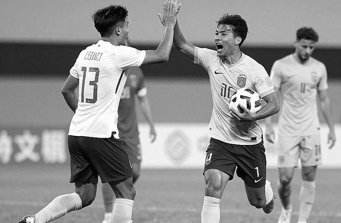 আদেয়েমির ২২ মিলিয়ন: দমুন্ডের হারানো নিলাম, বার্সেলোনার ছাড়, রিয়াল মাদ্রিদের নীরব ভেটো