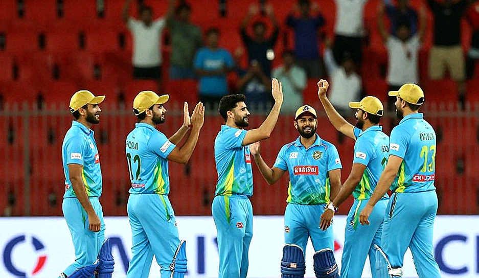 শূন্যতার লেজার: যখন ডেটা আসে না, তখন লেখকের দায় শূন্যতার লেজার: যখন ডেটা আসে না, তখন লেখকের দায়