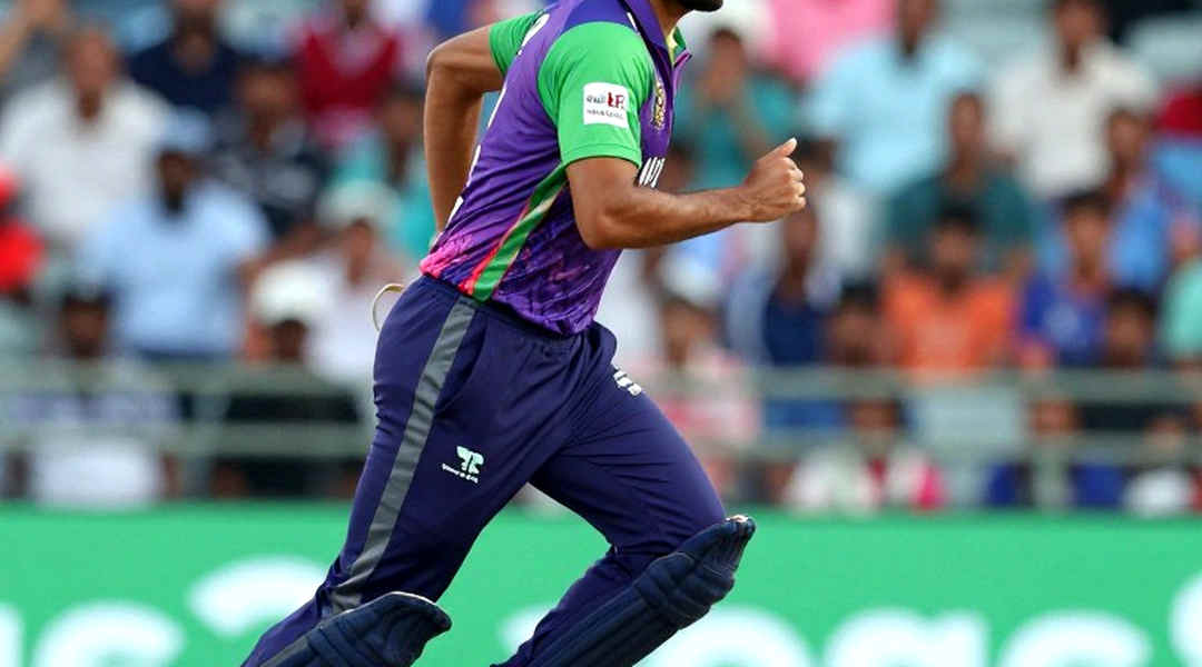 Gambhir’s Sympathy Hides the Real Disease: Failing to Defend 250 in Ranchi Is Not Just About Dew Gambhir’s Sympathy Hides the Real Disease: Failing to Defend 250 in Ranchi Is Not Just About Dew