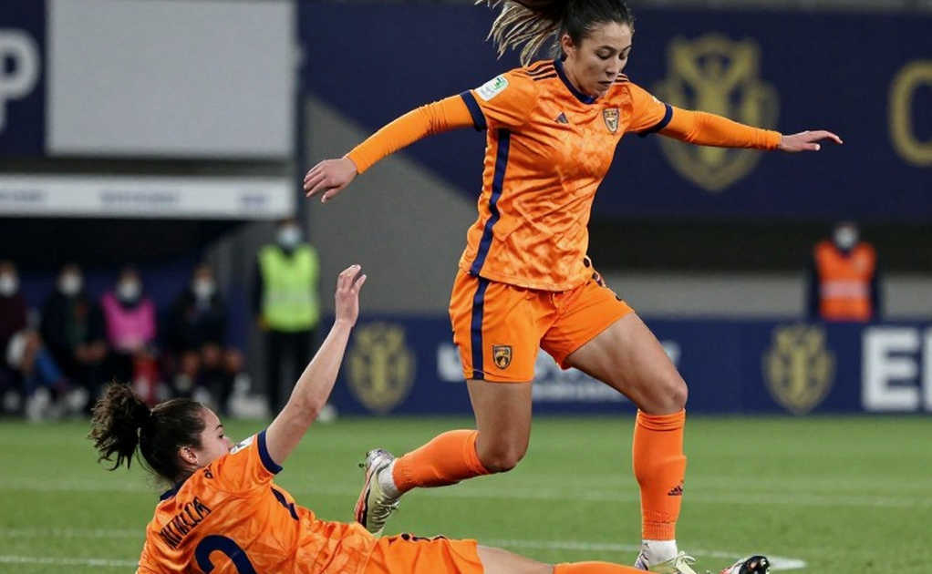Blockchain and Football's Silent Pipeline: Who Will Guard the Integrity of the Data? Blockchain and Football's Silent Pipeline: Who Will Guard the Integrity of the Data?