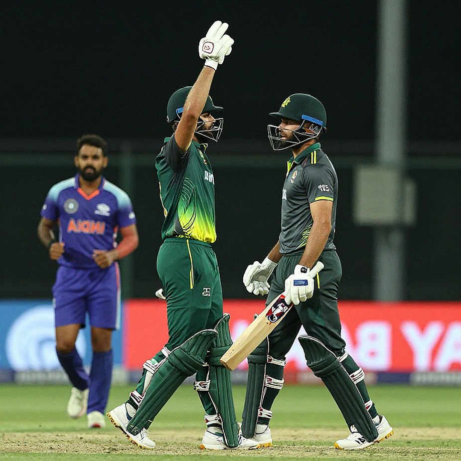 Seven Innings in the Asia Cup, Seven Months of League: The Small-Sample Veto Seven Innings in the Asia Cup, Seven Months of League: The Small-Sample Veto
