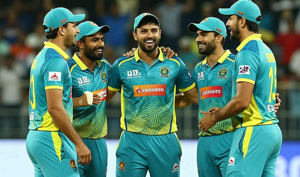 স্কোরবোর্ড যখন ভুলে যায়: ব্লকচেইন, ট্রান্সফার-উইন্ডো আর মাঠের নীরবতার সত্য স্কোরবোর্ড যখন ভুলে যায়: ব্লকচেইন, ট্রান্সফার-উইন্ডো আর মাঠের নীরবতার সত্য